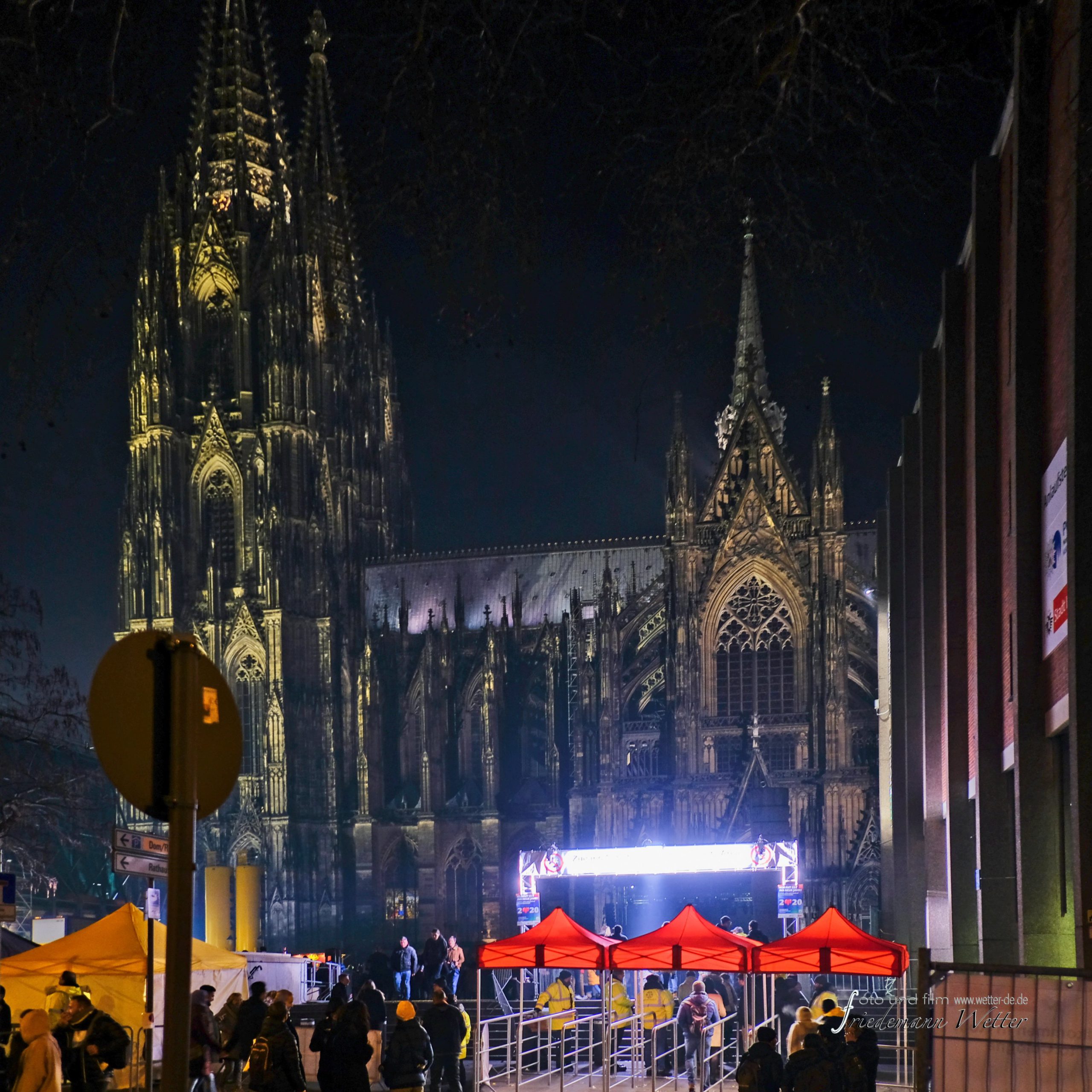 // Sylvester Köln 2019/2020 // – //wie die Sicht den Blick verändert